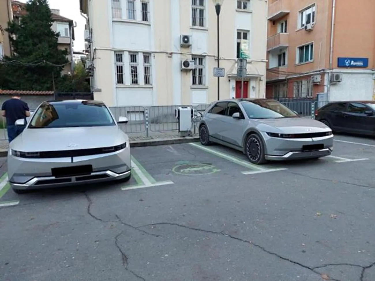 Palace Of Culture 2-Bedroom Retreat On Skobelev Blvd 索菲亞